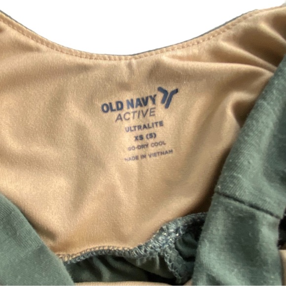 Size 5 activewear jumpsuit - Picture 3 of 4